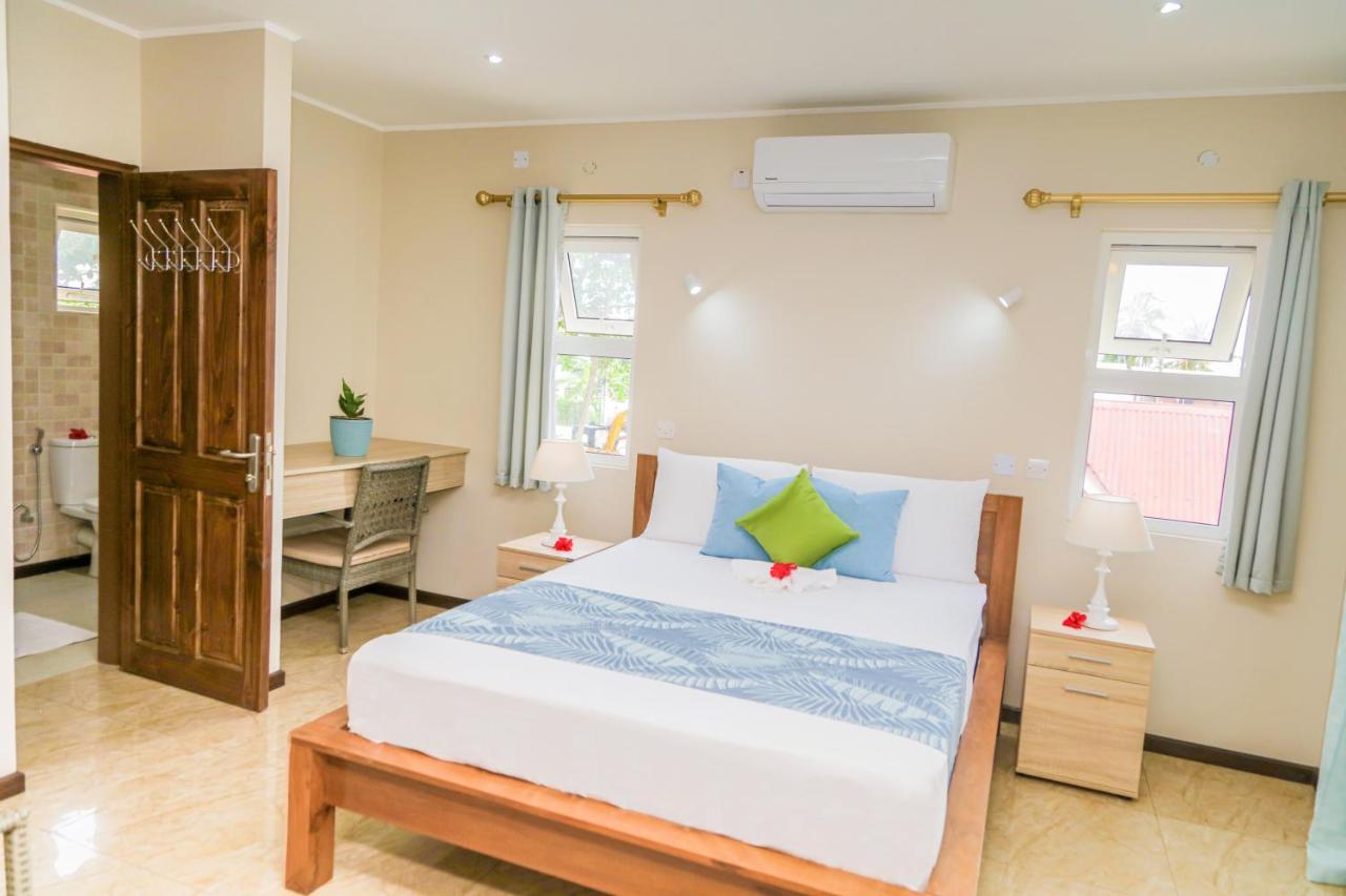Jonc D'Or Villa Self Catering La Digue Exterior foto