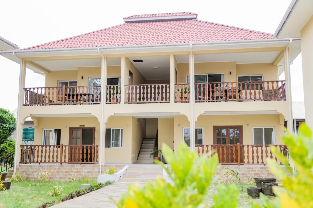 Jonc D'Or Villa Self Catering La Digue Exterior foto